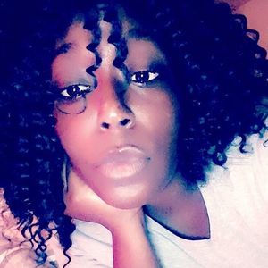 Meet your Posher, Rae